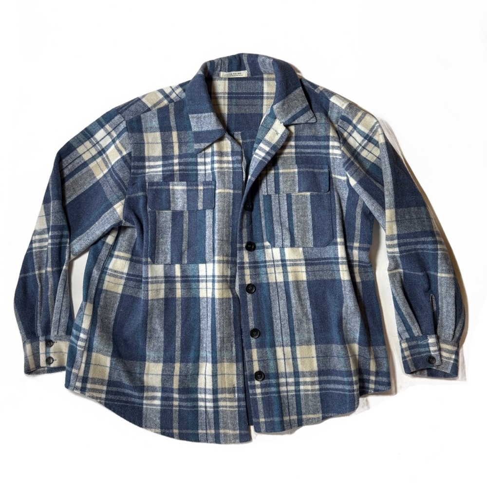 12th Tribe Flannel Jacket Women's OS Blue and White Plaid Cozy Warm Shacket